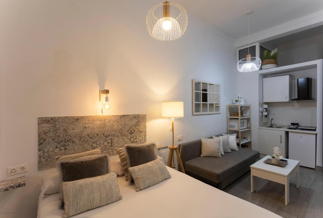 Santa Clara Urban Apartment II Seville Exterior photo